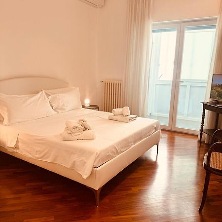 Guest Corso Italia Leilighet Bari Eksteriør bilde