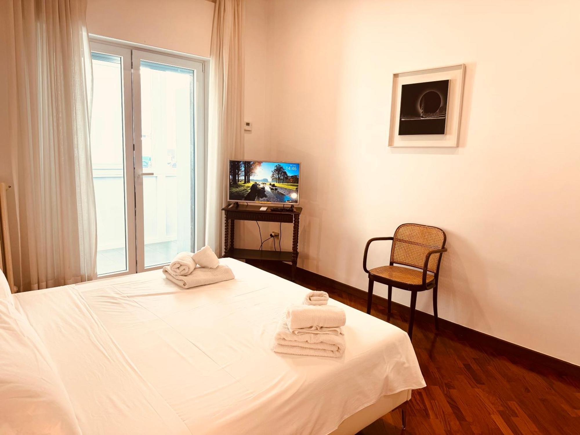 Guest Corso Italia Leilighet Bari Eksteriør bilde